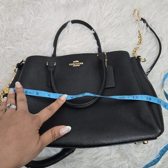 Coach Black And Gold Leather Women's Crossbosy Bag - Picture 12 of 16